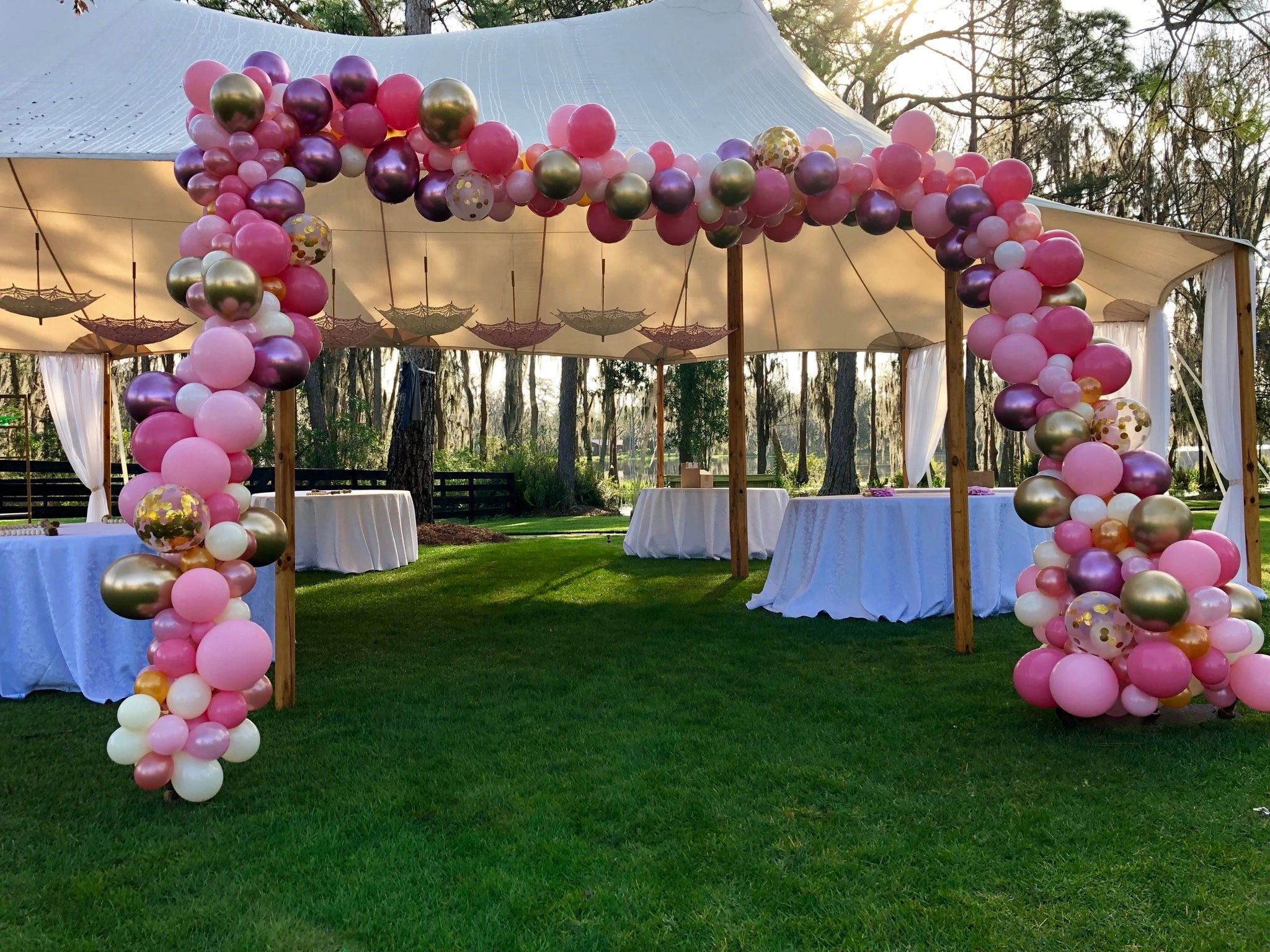 Balloonies, LLC Balloons, Balloon Decorating